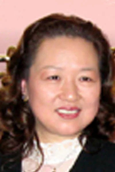金鸣 医师